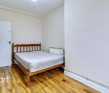 1 bedroom in a flat share to rent - Photo 1