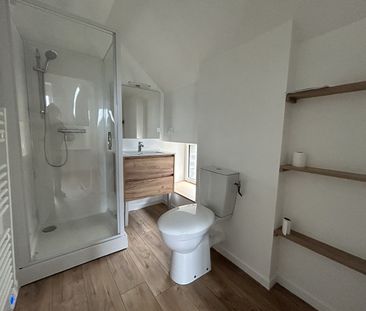 Location Appartement 2 pièces 37m² DOL DE BRETAGNE 35120 - Photo 4