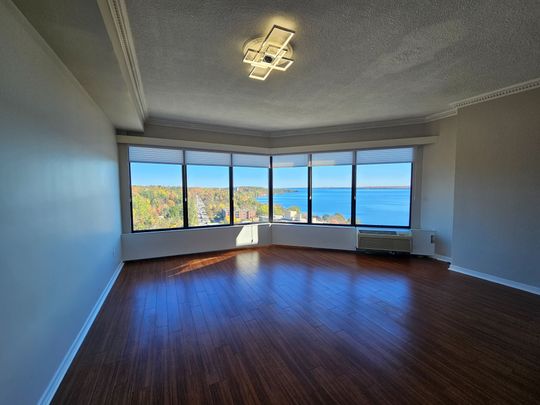 For Lease - 181 COLLIER Street Unit# PH-1503, Barrie, Ontario - Photo 1