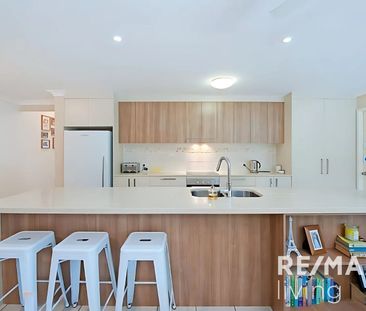 10 Ulysses St, Kallangur, Qld 4503 - Photo 6