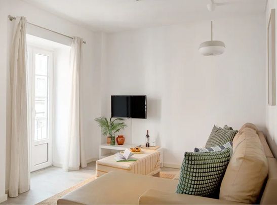 Rua da Atalaia, Lisbon, Lisbon 1200-190 - Photo 1