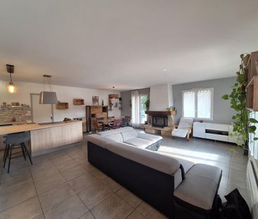 Location Maison 4 pièces 98m² PESSAC 33600 - Photo 2