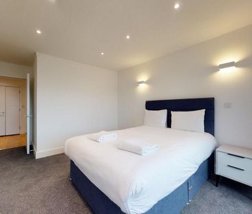 1 bedroom ground floor flat to rent - Photo 2