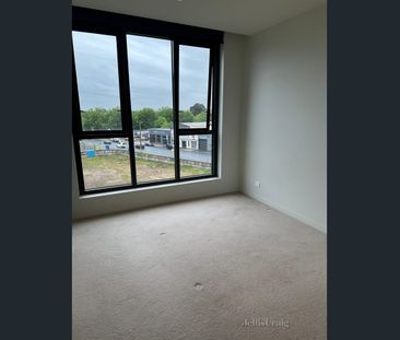 307/101 Parkview Road, Alphington, Vic 3078 - Photo 2