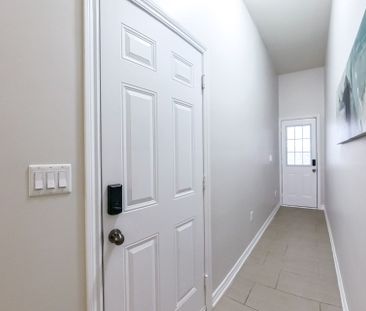 For Lease - 10953 VICTORIA Square, Markham, Ontario - Photo 6