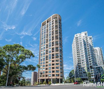 1 Bedroom + Study with view - Photo 5