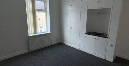 Pembroke Street, Burnley, BB10 1SN - Photo 2