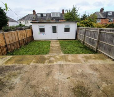 5 bedroom terraced house to rent - Photo 1