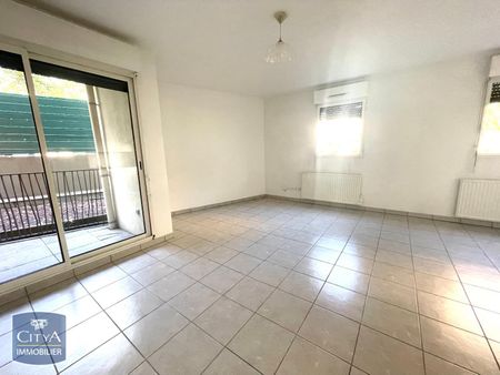 Location Appartement 2 pièces 47m² ST ETIENNE 42000 - Photo 2