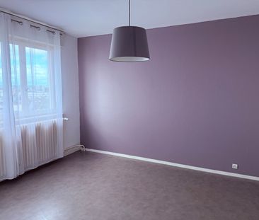 THIONVILLE – Appartement 4 pièces – 3 chambres – Balcon – Cave – Ga... - Photo 5