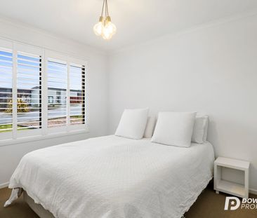 Quiet Modern Family Home in a Old Beach - Photo 5