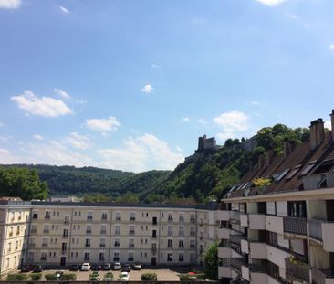 Location Besançon,Grand appartement T3 au centre Ville avec balcon,... - Photo 2