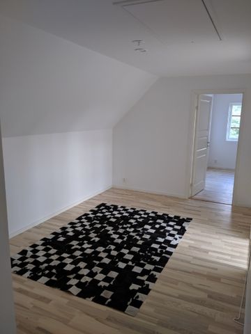 Uppsala - 6rok - 12mån - 23.000kr/mån - Foto 4