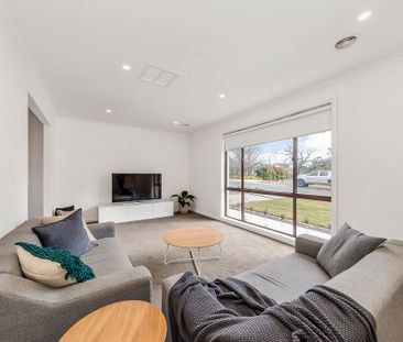 7 Dalton Place, Florey ACT 2615 - House For Rent - $620 | Domain - Photo 2