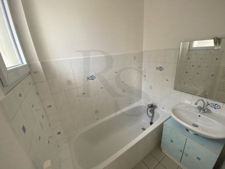 Location Appartement 2 pièces 37m² - Photo 3