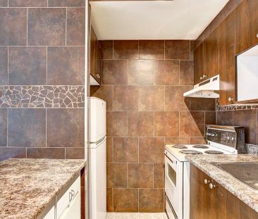 3445 Hutchison — Studio (1 1/2) - Photo 2