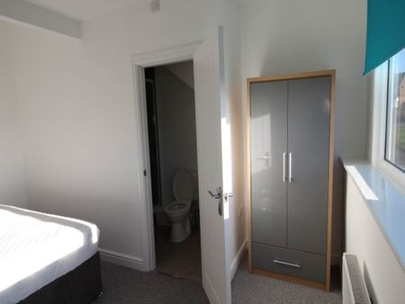 Silver Royd Hill (Room 5), Armley, Leeds - Photo 5