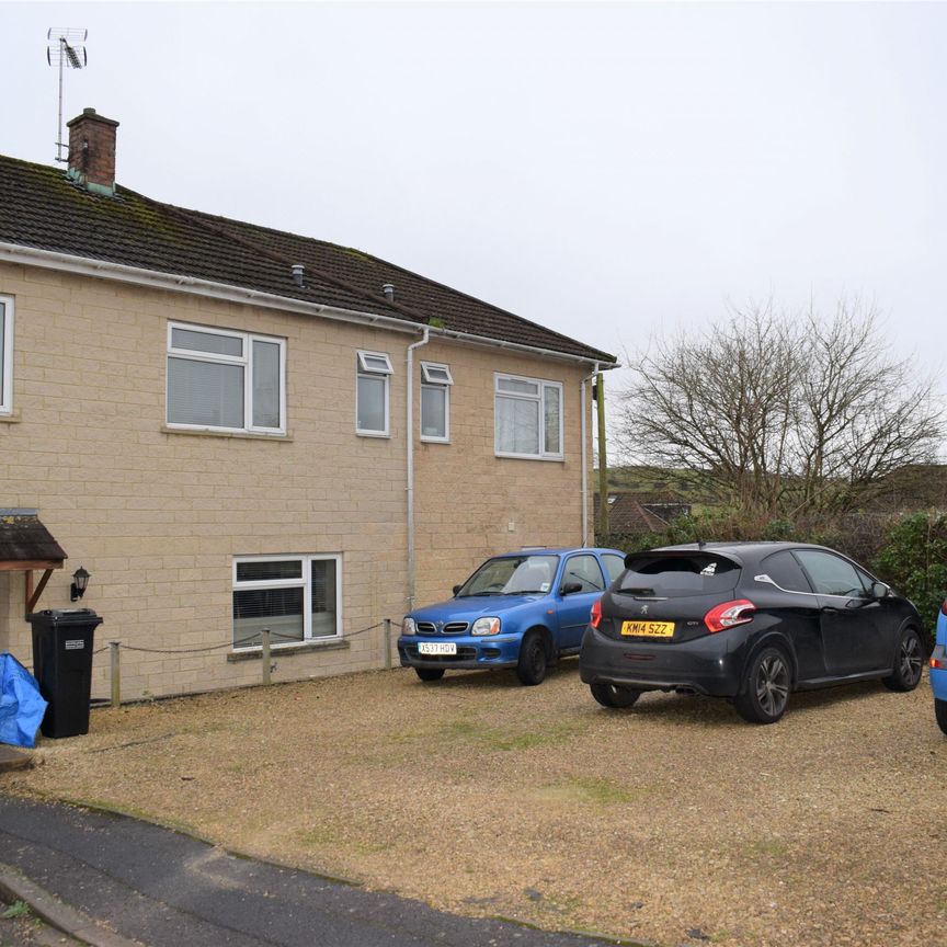 Double Room- Close to Hospital - Photo 1