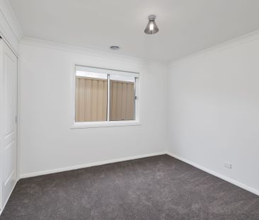 Modern Elegance and Everyday Comfort - Photo 1