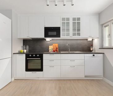 Spireabågen, Hässelby - Photo 2