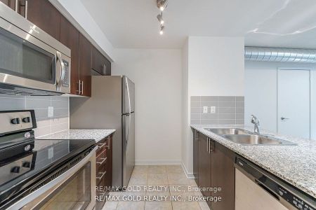 Fuse Lofts , #325 - Photo 3