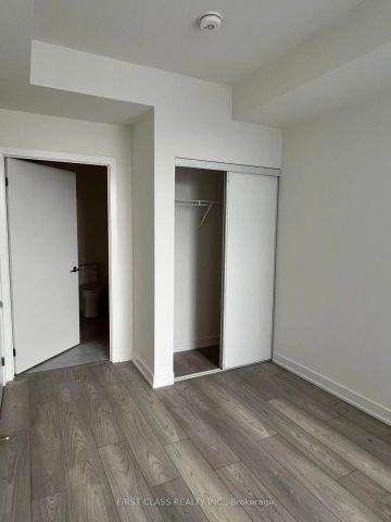 110 Broadway Avenue #2103 S - Photo 2