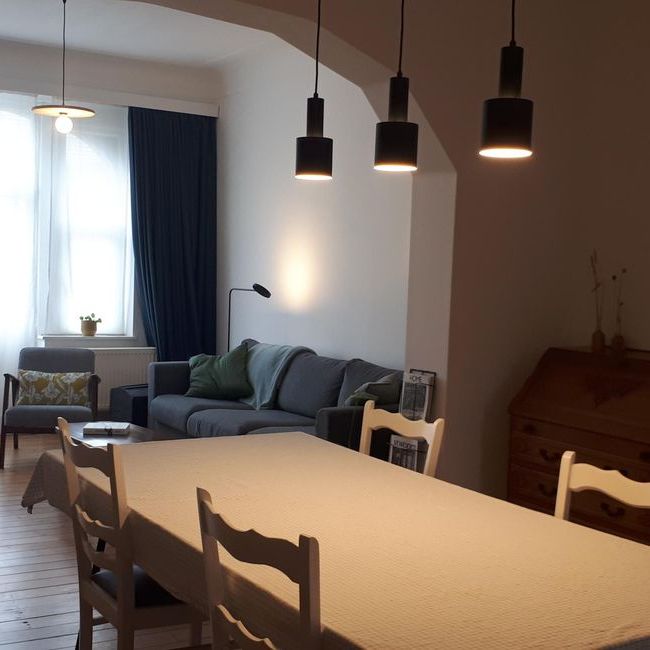Appartement te huur in Sint-Jans-Molenbeek voor € 1.150 met 2 slaapkamers - Foto 1