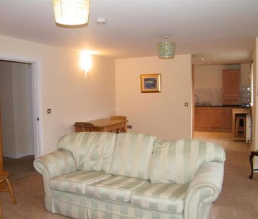 2 bedroom apartment to rent - Photo 2