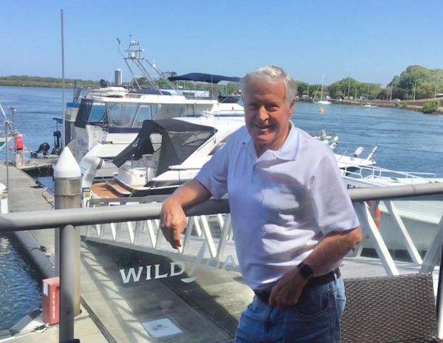 Burleigh Waters - Photo 1