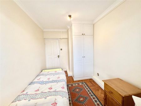 3 bedroom apartment to rent - Photo 4