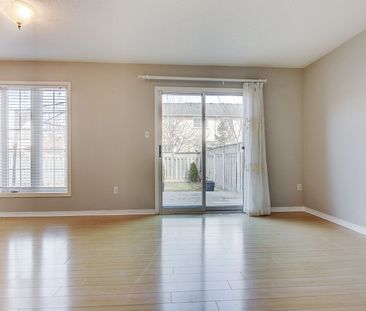 For Lease - 1498 Pinecliff Road, Oakville, Ontario - Photo 2