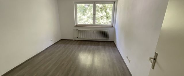 Charmante 3-Zimmer-Wohnung mit Duschbad - sofort Bezugsbereit! - Photo 1