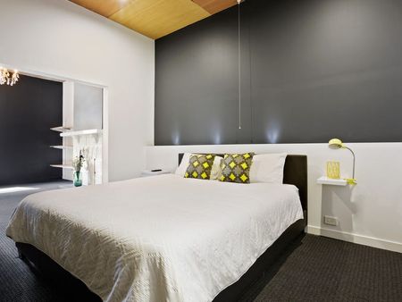 Perfect city pad - furnished - Photo 5