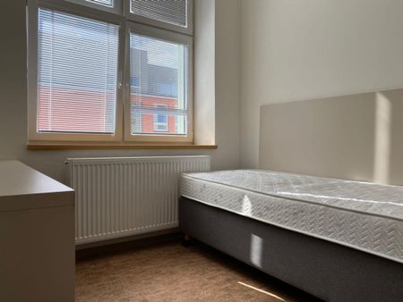 Pronájem bytu 1+kk 23 m2 - Fotografie 3