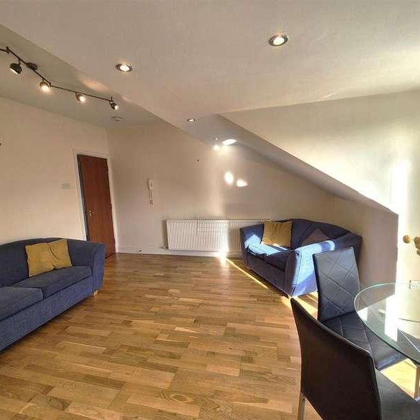 Wilmslow Road, Fallowfield, M14 - Photo 1