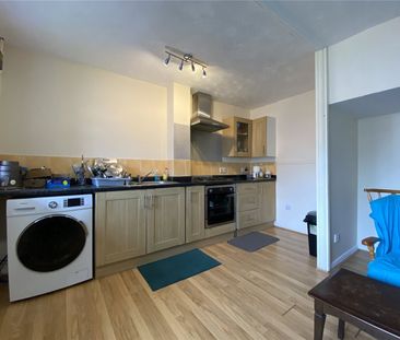 Grebe Court, Grebe Road, Bridgwater, Somerset, TA6 - Photo 3