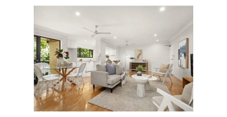 Stylishly Renovated 2nd Floor Apartment with Leafy Views in Private Complex - Photo 3