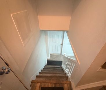 For Lease - 124 Avondale Boulevard, Brampton, Ontario - Photo 1