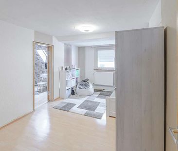 Moderne 5-Zimmer-Mietwohnung im Zentrum von Schwenningen - Photo 3