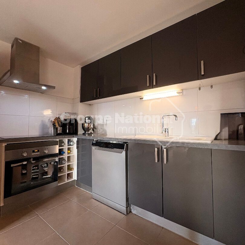 A LOUER Appartement meublé sur Chateauneuf Du Pape T2 1 chambre garage balcon, - Photo 1