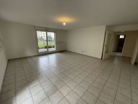 Location Appartement 4 pièces 99m² SCHILTIGHEIM 67300 - Photo 2