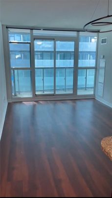 For Lease - 19 Grand Trunk Crescent Unit# 2207, Toronto, Ontario - Photo 1