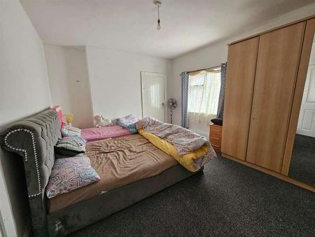 Willingham Street, Grimsby, DN32 - Photo 4