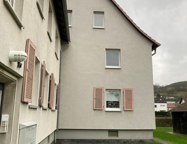 Gemütliche Dachgeschosswohnung in Rotenburg - Photo 1