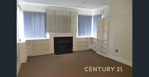 Comfortable Living in Central Dandenong - Photo 1