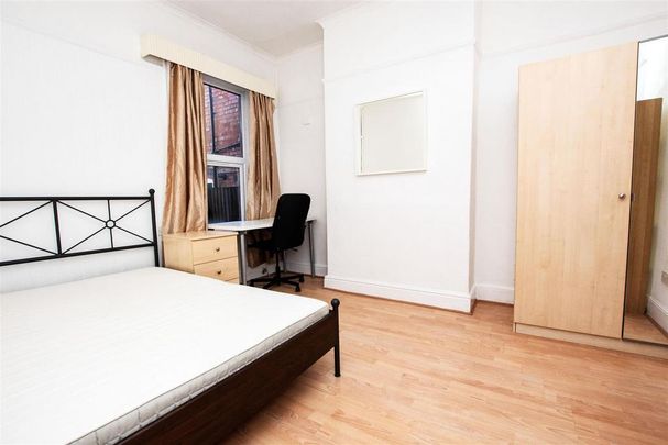 5 bedroom house to rent - Photo 1