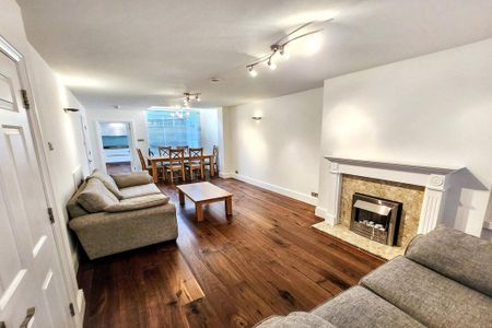 3 bedroom house of multiple occupation to rent - Photo 4