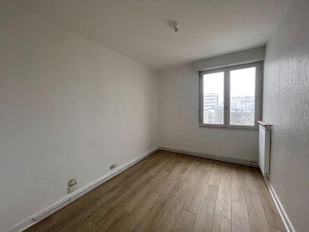 Location Appartement 5 pièces 125m² - Photo 4
