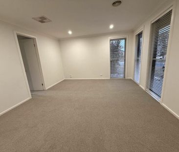 41 Champions Drive - Photo 3