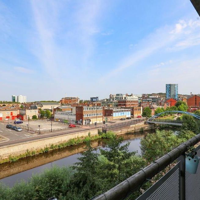 2 bedroom apartment to rent - Photo 1